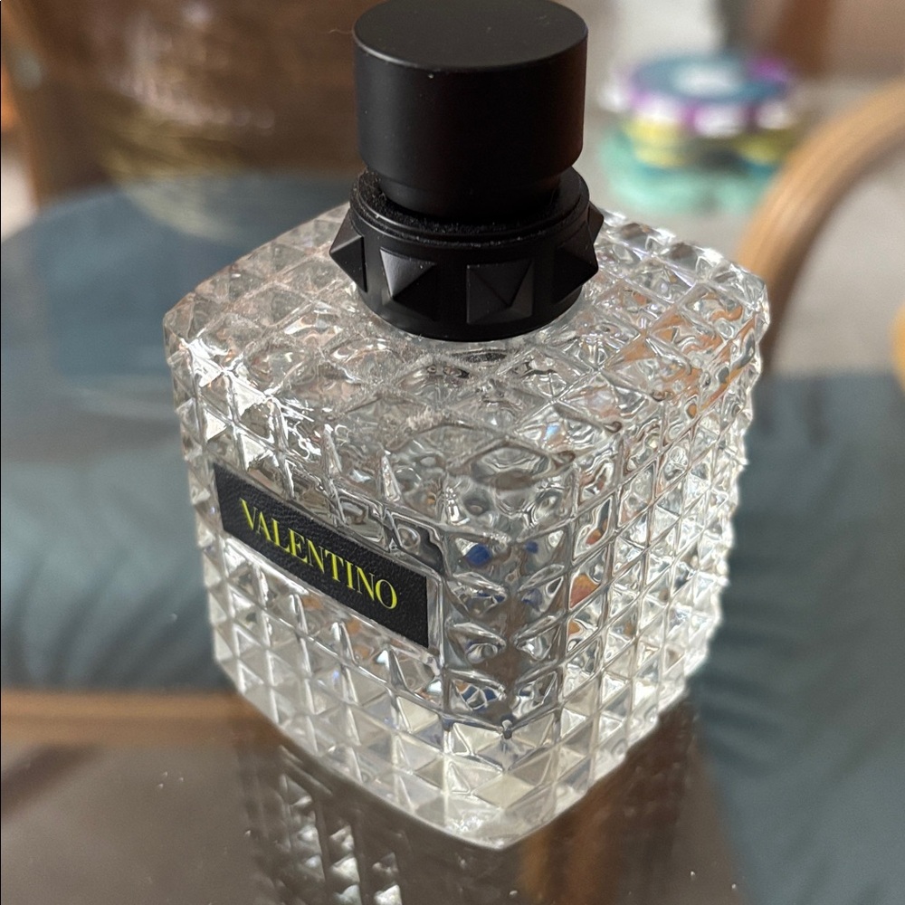 *DECOR* Valentino Bottle - Picture 2 of 6